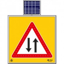 Evelux 11762 S-LD Iki Yönlü Trafik Ledli Bilgi Levhası 100x100 cm.