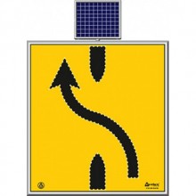 Evelux 11720 S-LD Ledli Şerit Aktarımı Trafik Uyarı Levhası 110x120 cm.