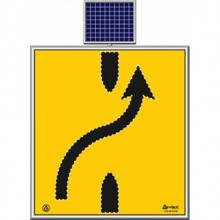 Evelux 11722 S-LD Ledli Şerit Aktarımı Trafik Uyarı Levhası 110x120 cm.